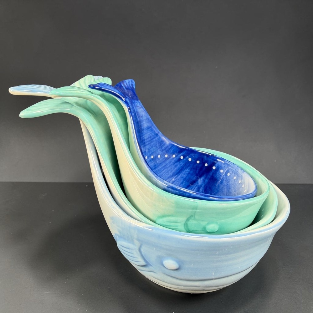 Anthropologie Whale Ceramic Measuring Cup Set Blue Teal 4 Piece Nesting Set